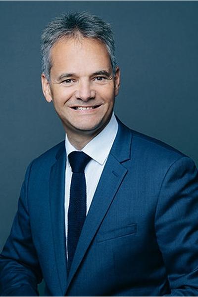 61e590c71d342_Christophe